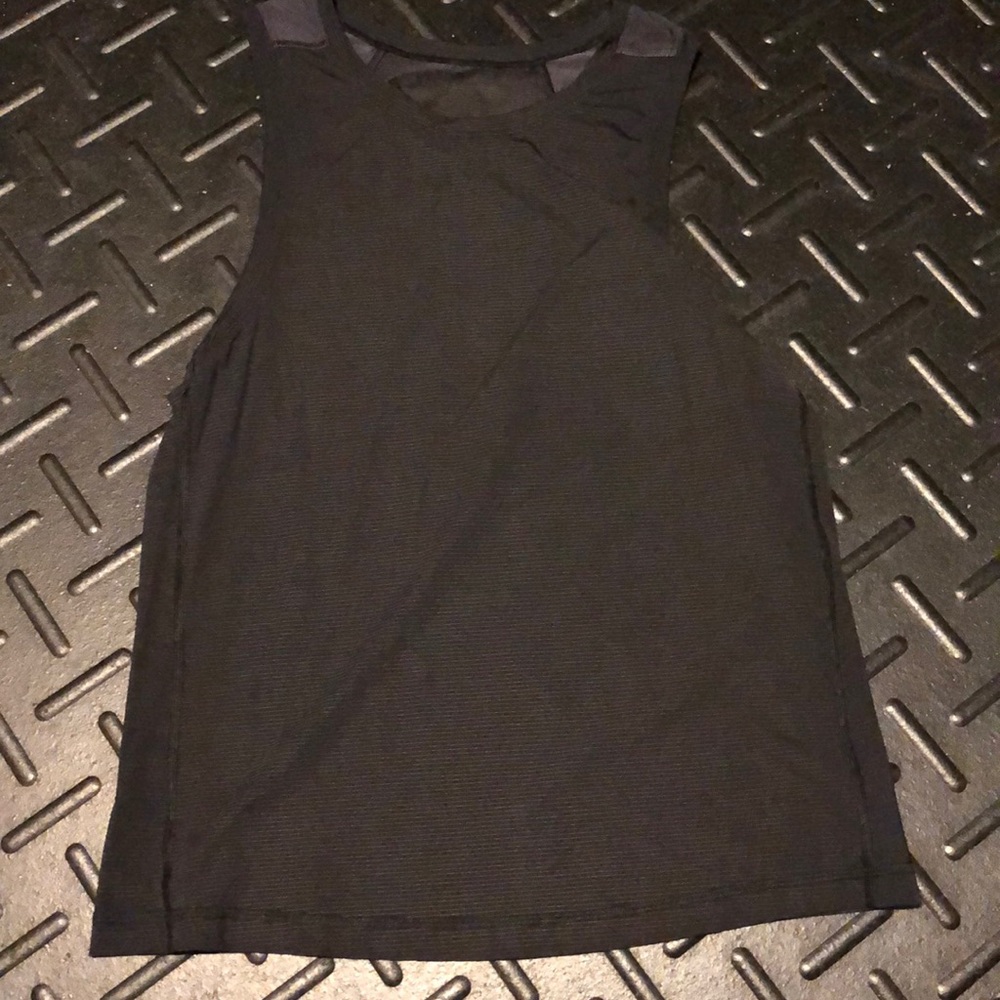 Women’s lulu tank